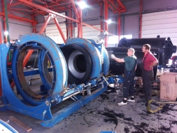 Отвод-гаситель 90гр. сварной ПЭ100 1400 SDR26